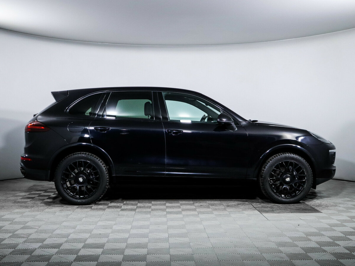 Porsche Cayenne с пробегом — 2017 год. Фото: #3