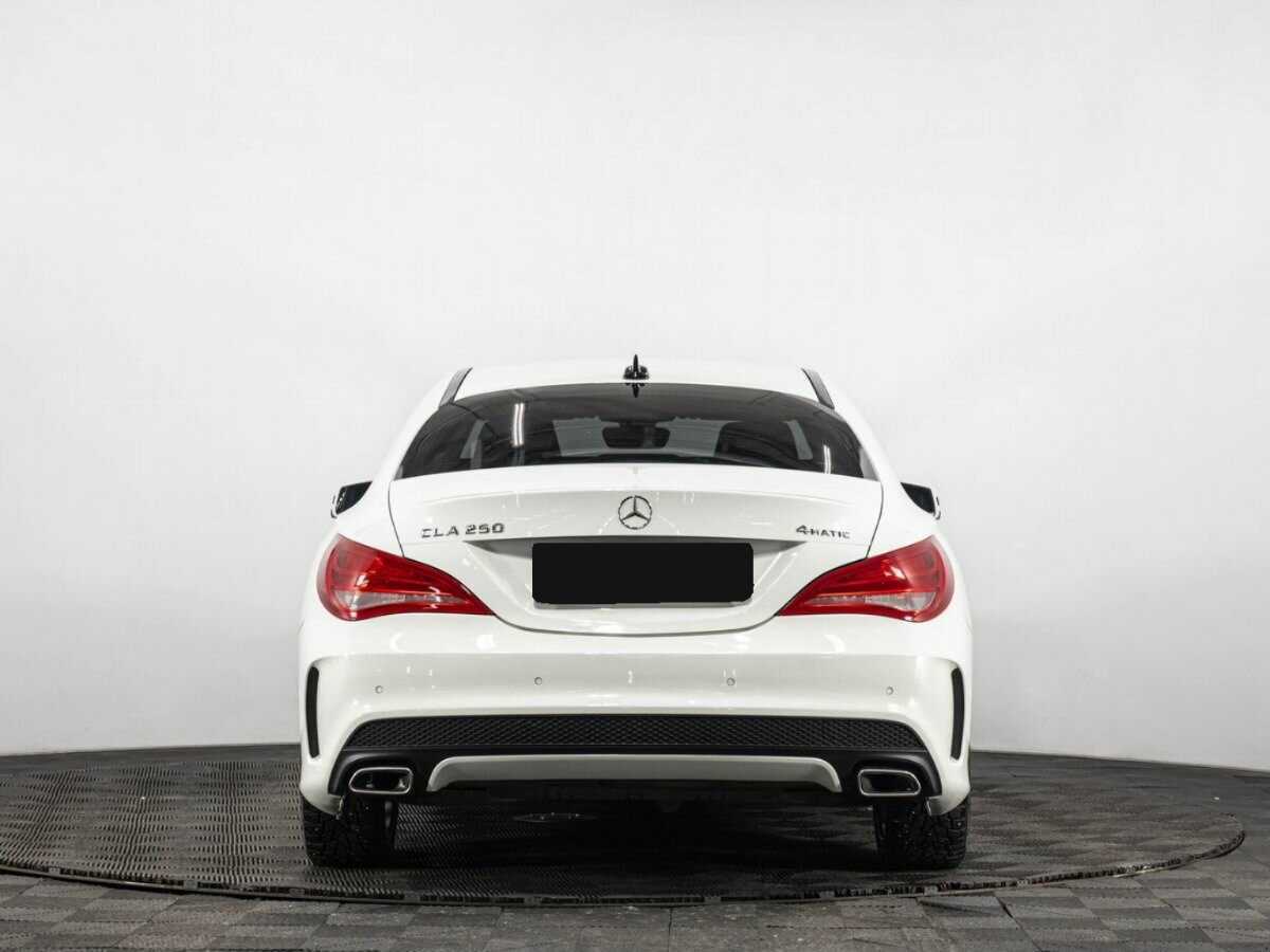 Mercedes-Benz CLA с пробегом — 2014 год. Фото: #4