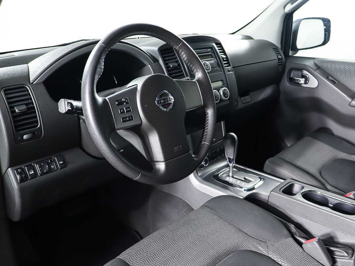 Nissan Pathfinder с пробегом — 2011 год. Фото: #16