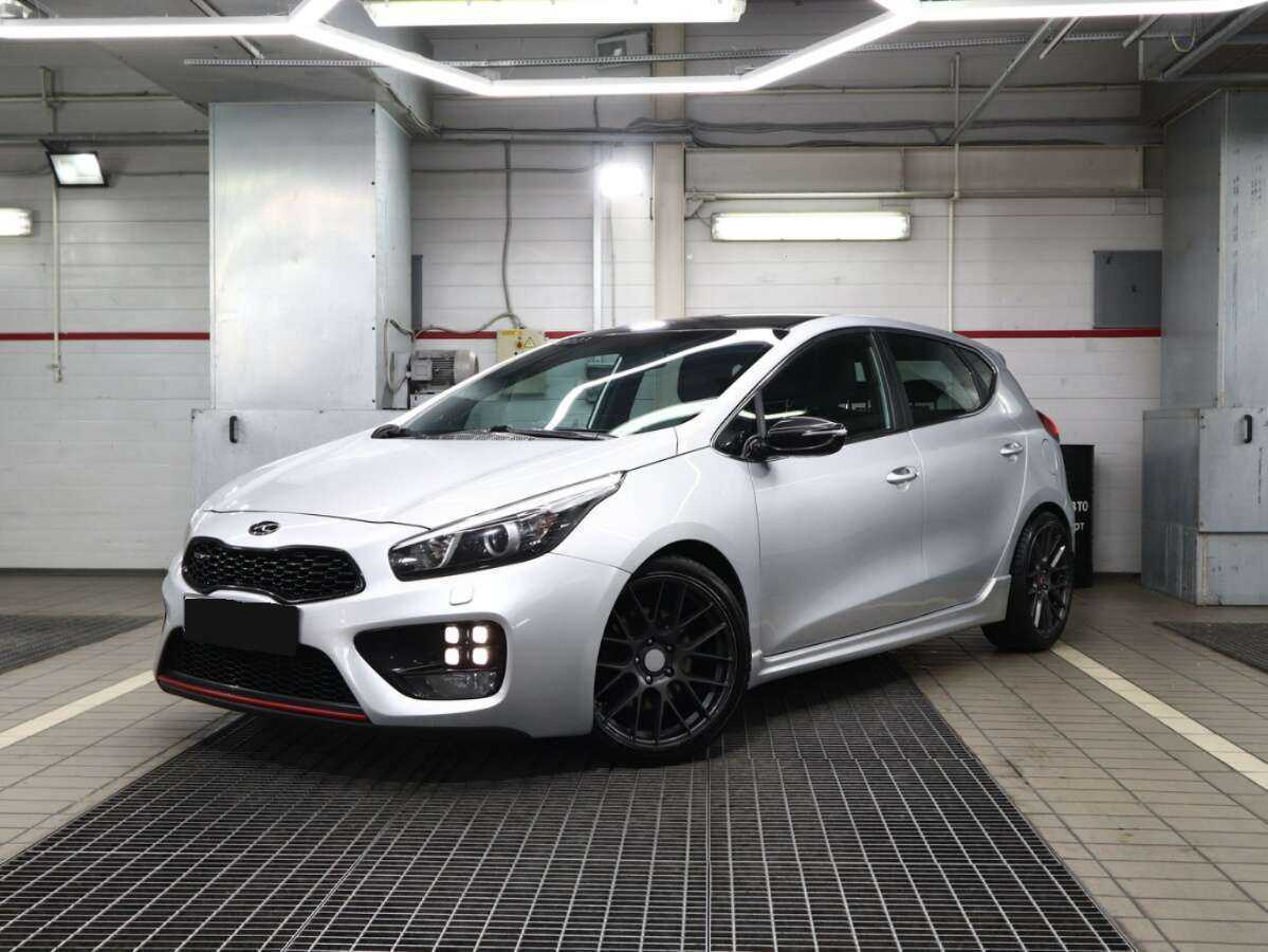 Kia Ceed GT с пробегом — 2017 год. Фото: #0