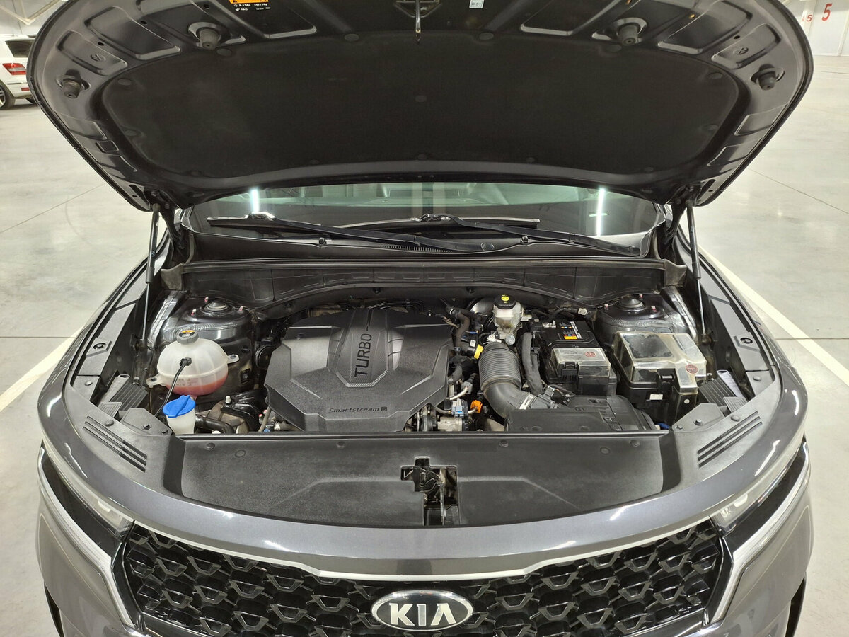 Kia Sorento с пробегом — 2021 год. Фото: #8