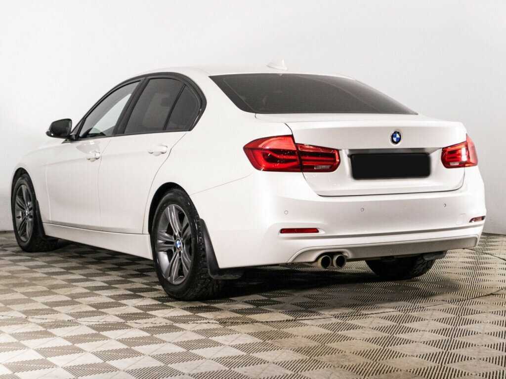 BMW 3 серии с пробегом — 2016 год. Фото: #6