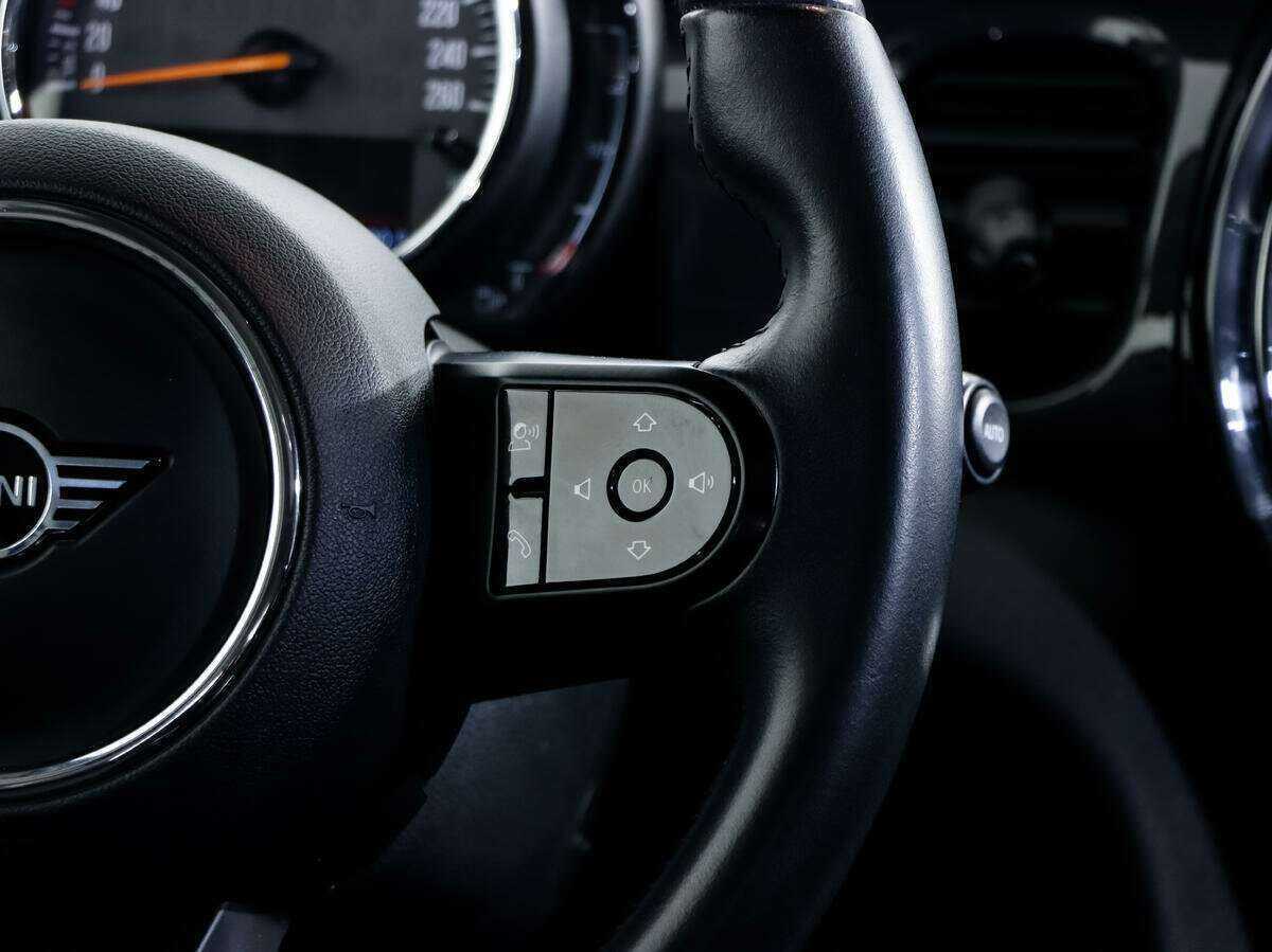 Mini Hatch с пробегом — 2021 год. Фото: #15