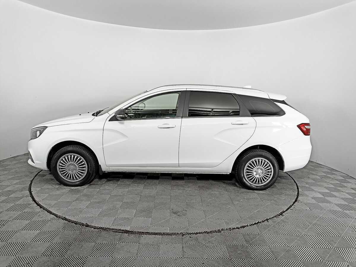 Lada (ВАЗ) Vesta с пробегом — 2019 год. Фото: #7