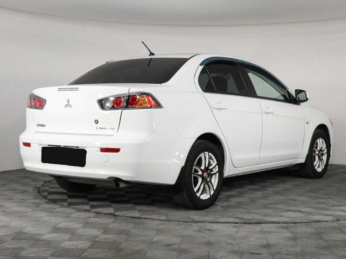 Mitsubishi Lancer с пробегом — 2011 год. Фото: #4