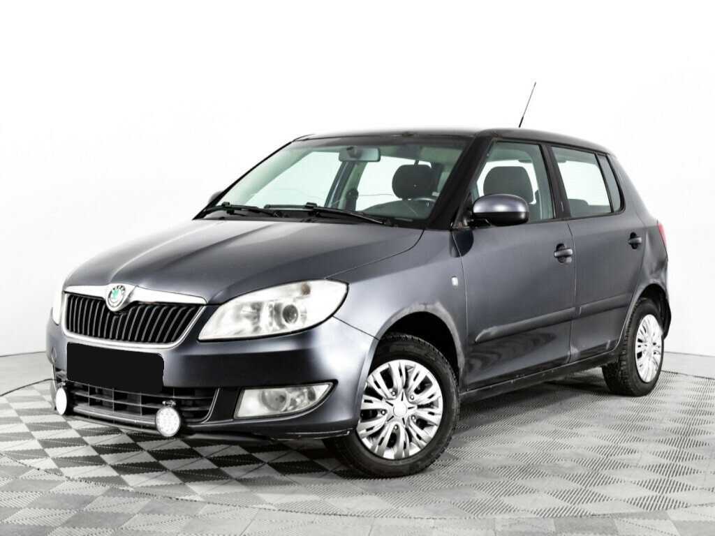 Skoda Fabia с пробегом — 2010 год. Посмотреть фото