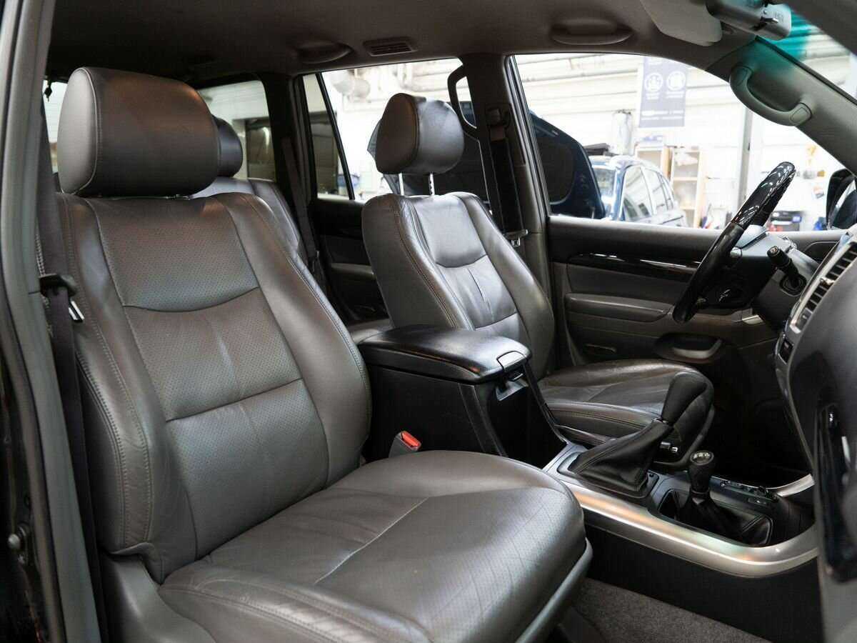 Toyota Land Cruiser Prado с пробегом — 2008 год. Фото: #9