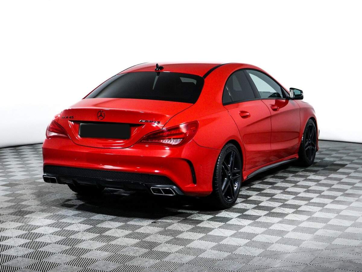Mercedes-Benz CLA AMG с пробегом — 2013 год. Фото: #4