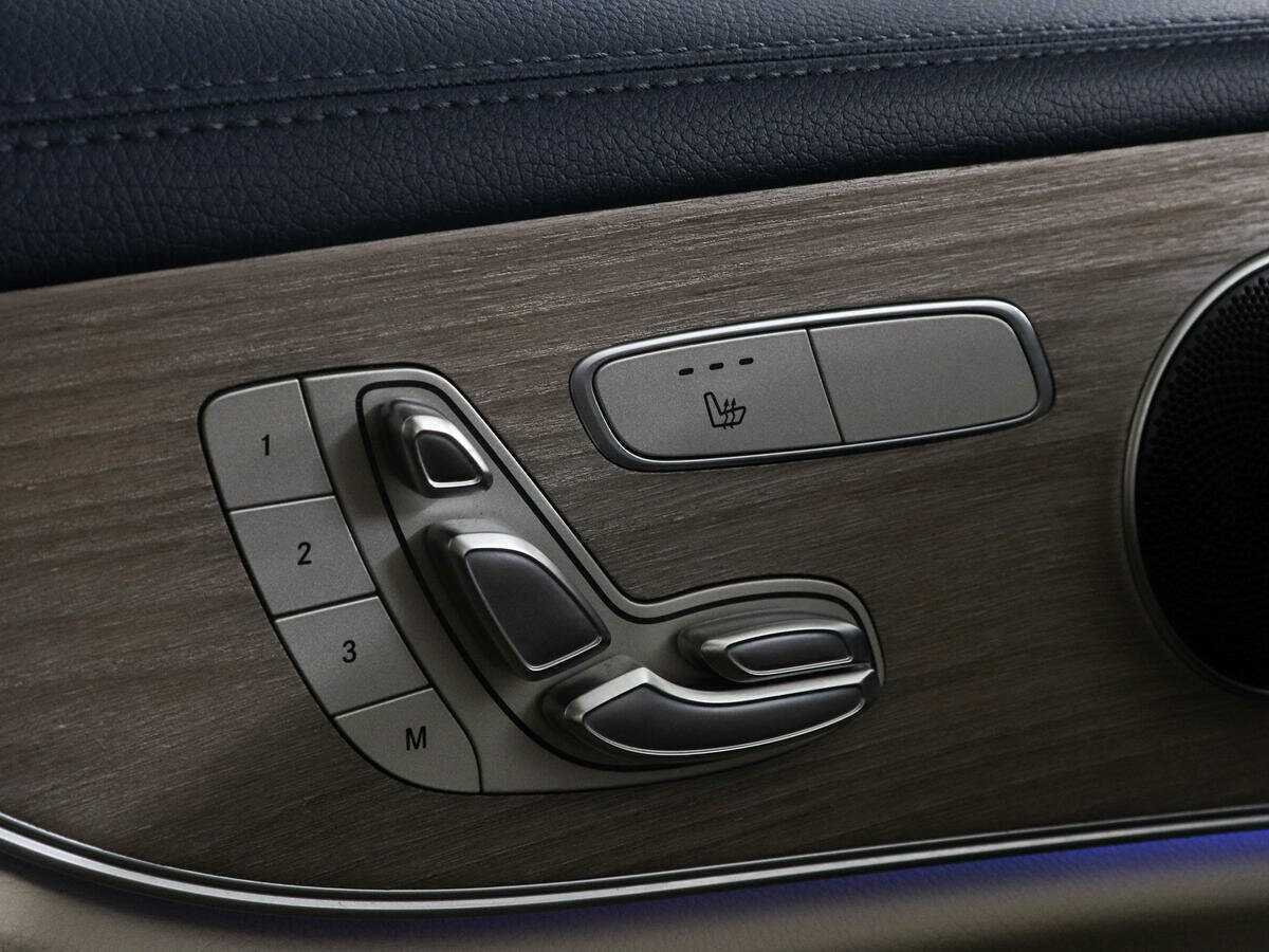 Mercedes-Benz E-Класс с пробегом — 2019 год. Фото: #16