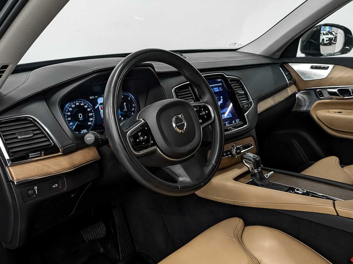 Volvo XC90 с пробегом — 2015 год. Фото: #14