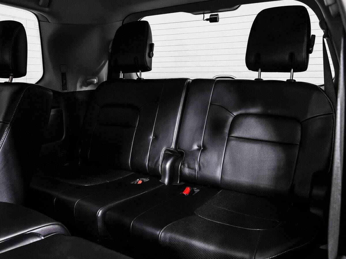 Toyota Land Cruiser с пробегом — 2012 год. Фото: #13