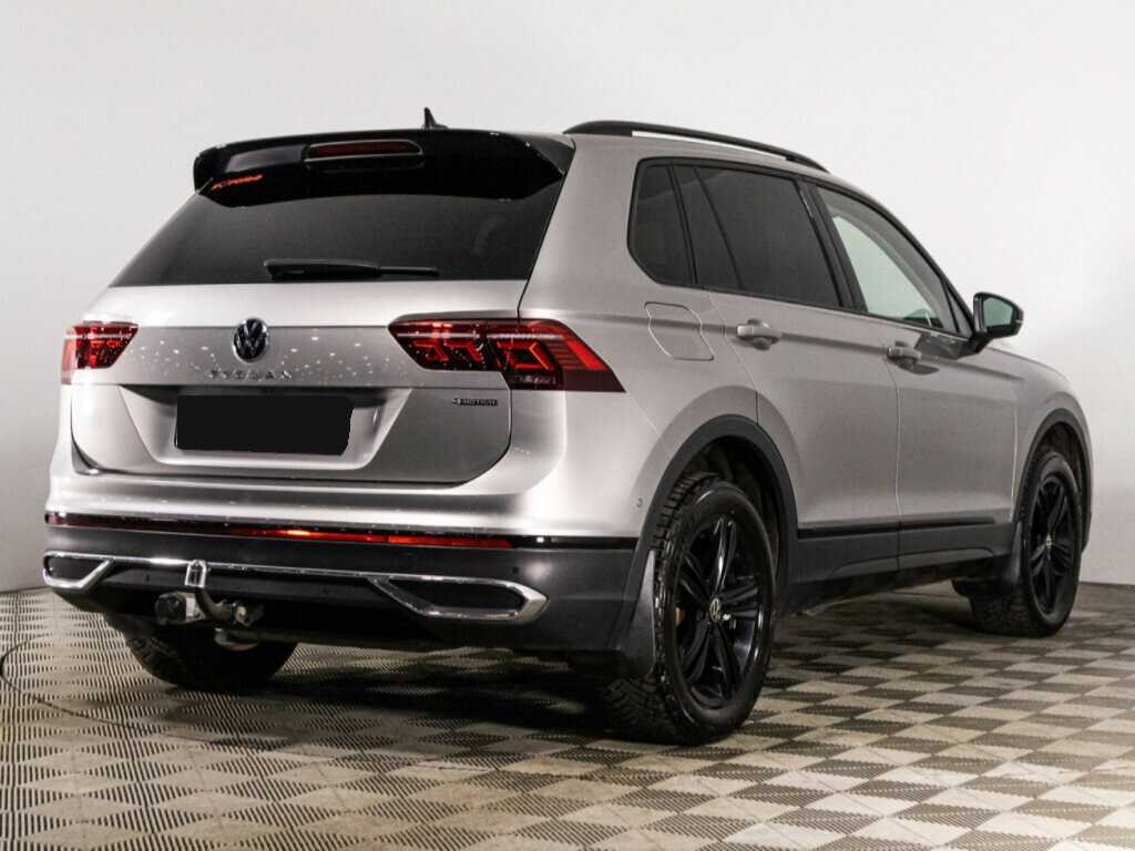 Volkswagen Tiguan с пробегом — 2021 год. Фото: #4