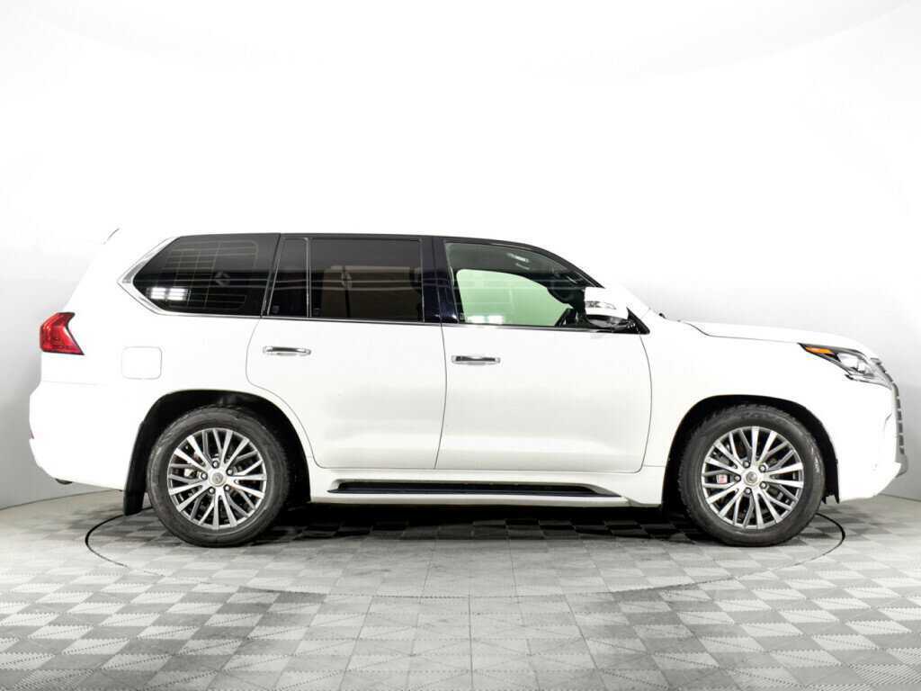Lexus LX с пробегом — 2020 год. Фото: #3