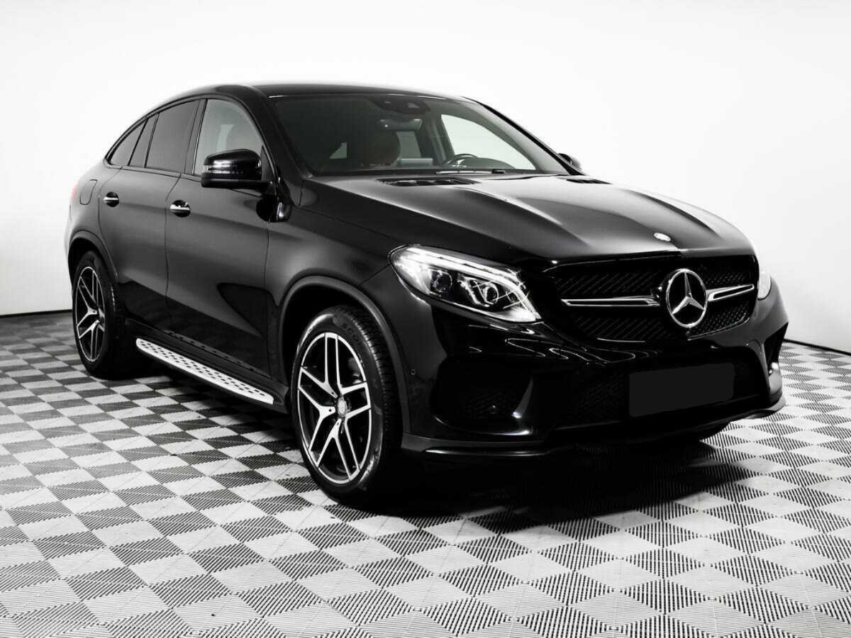 Mercedes-Benz GLE Coupe с пробегом — 2016 год. Фото: #2