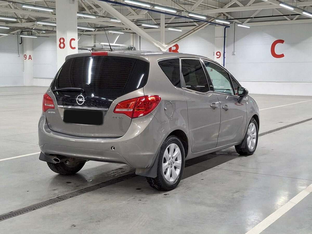 Opel Meriva с пробегом — 2012 год. Фото: #4