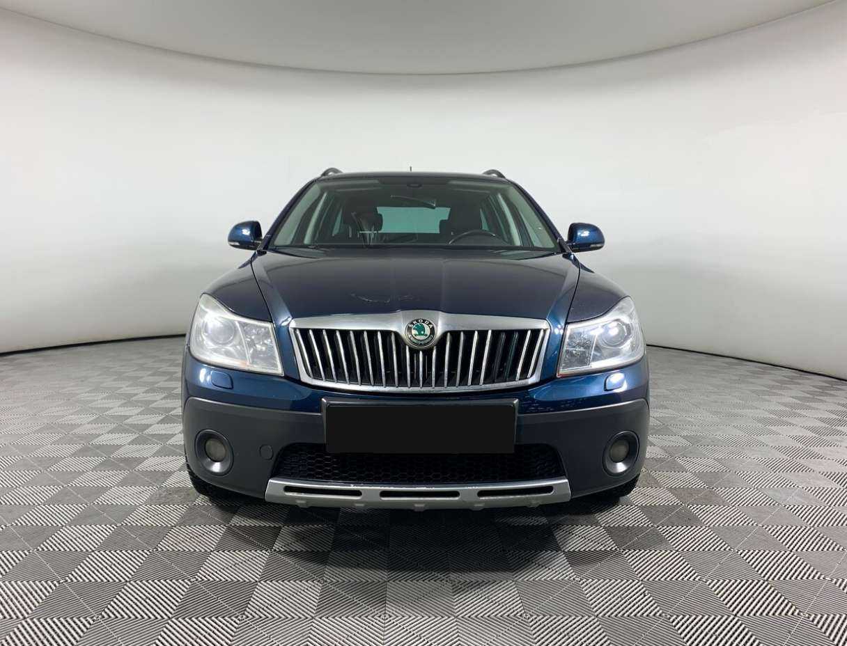 Skoda Octavia с пробегом — 2011 год. Фото: #1
