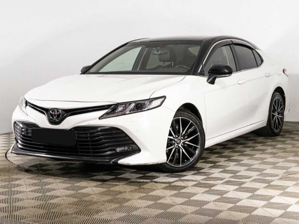 Toyota Camry с пробегом — 2020 год. Посмотреть фото