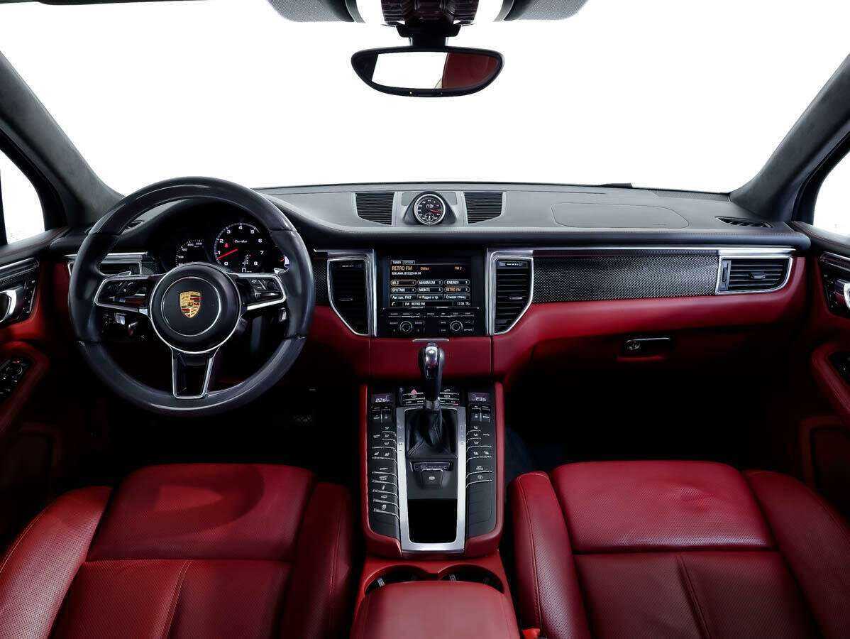 Porsche Macan с пробегом — 2014 год. Фото: #8