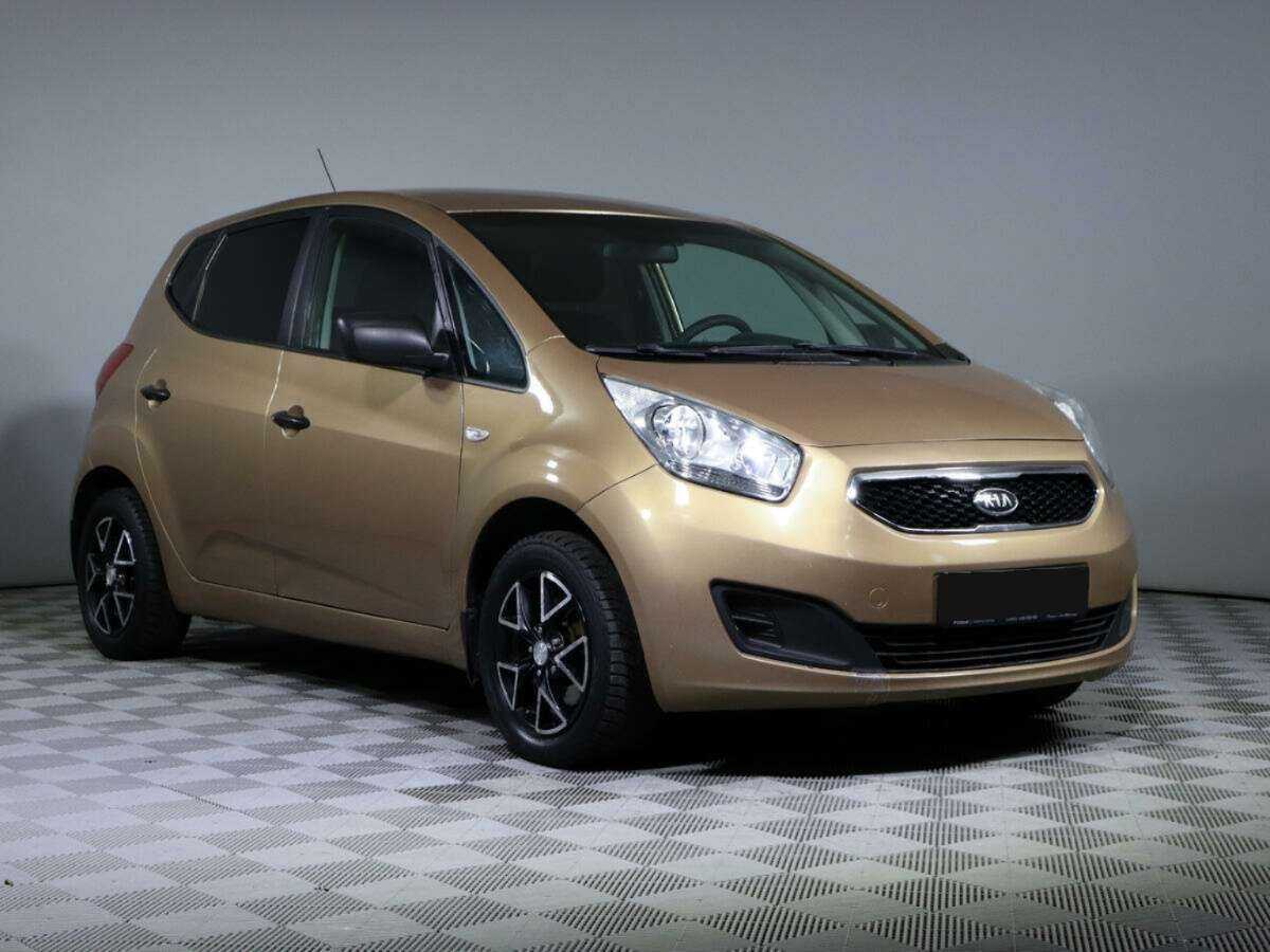 Kia Venga с пробегом — 2011 год. Фото: #2