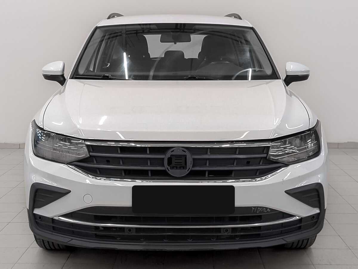 Volkswagen Tiguan с пробегом — 2021 год. Фото: #1