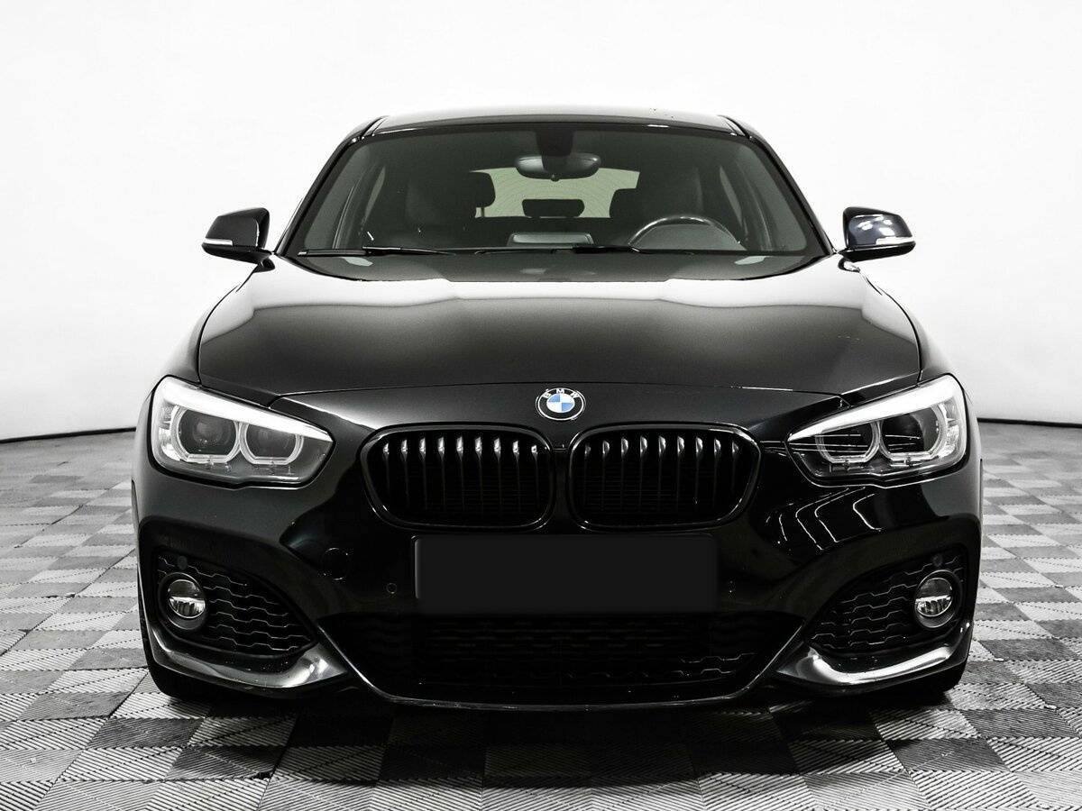BMW 1 серии с пробегом — 2018 год. Фото: #1