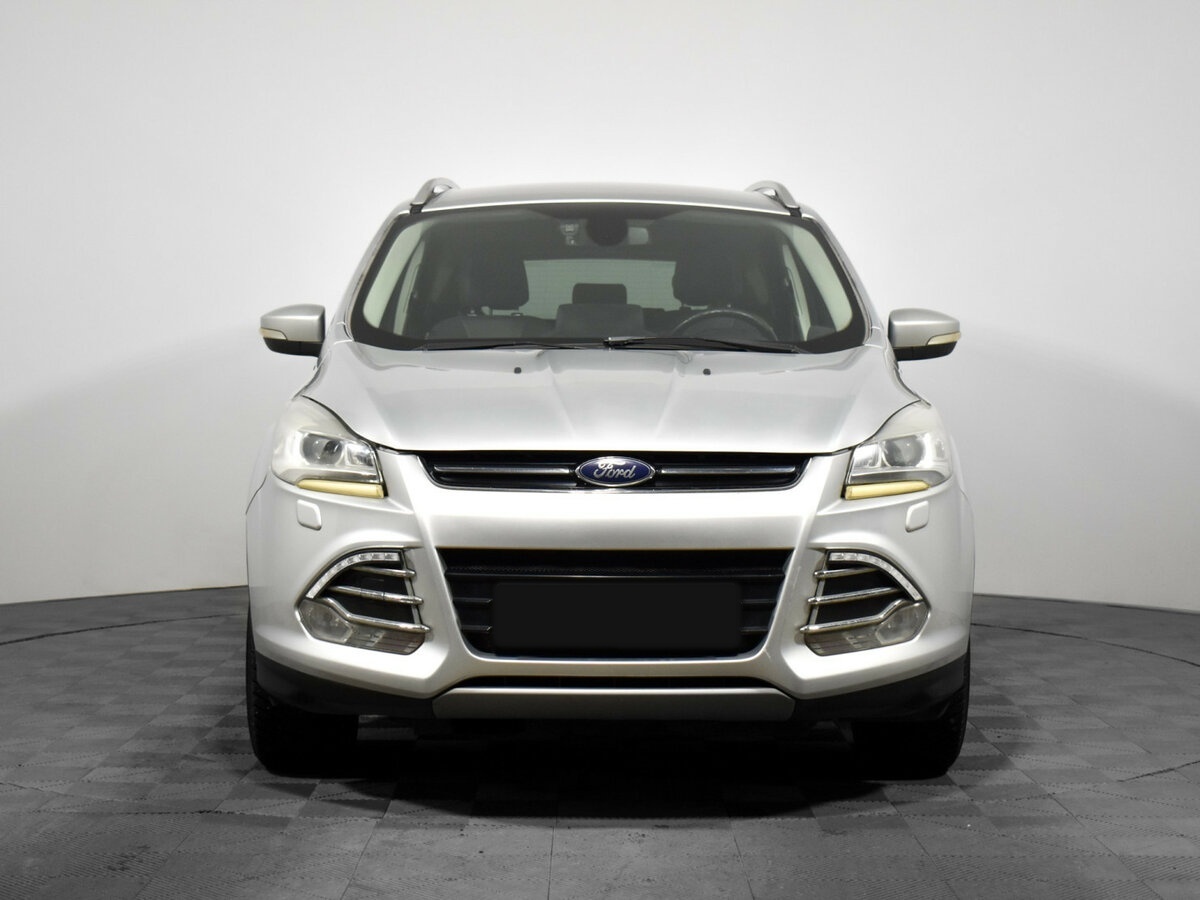 Ford Kuga с пробегом — 2013 год. Фото: #1