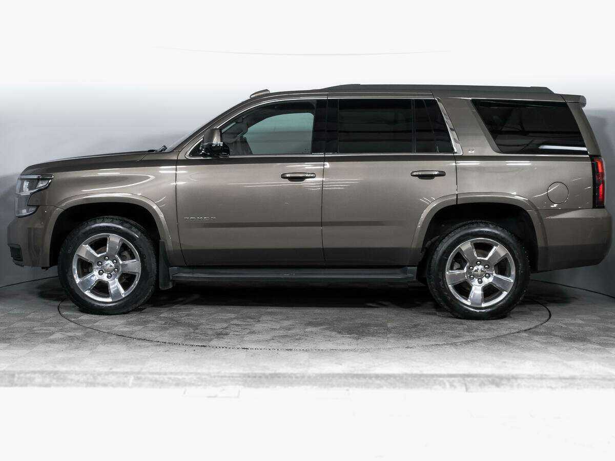 Chevrolet Tahoe с пробегом — 2016 год. Фото: #6