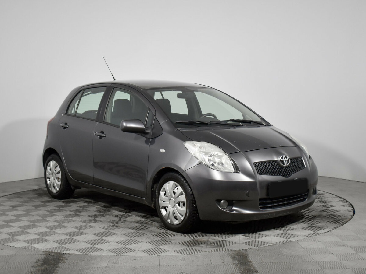 Toyota Yaris с пробегом — 2008 год. Фото: #2