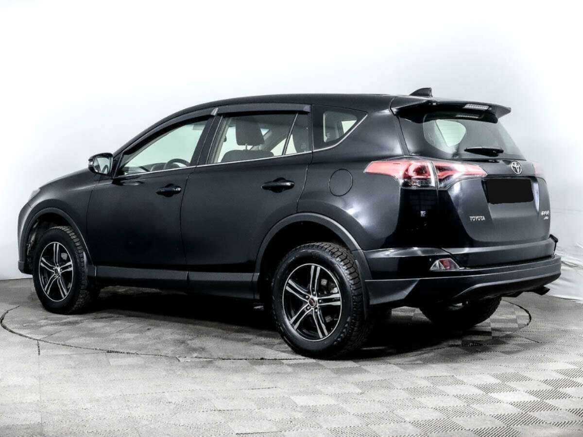 Toyota RAV4 с пробегом — 2016 год. Фото: #5