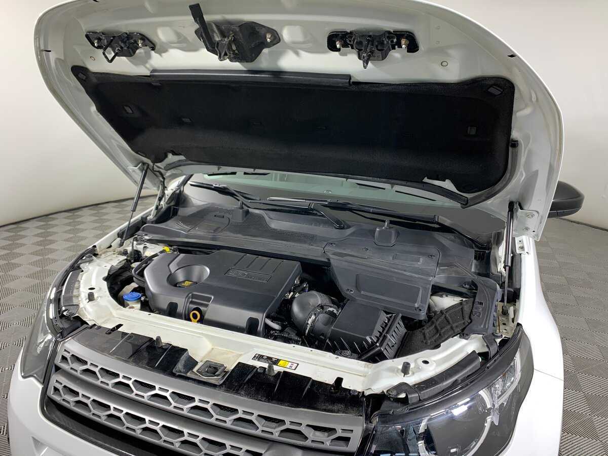 Land Rover Discovery Sport с пробегом — 2018 год. Фото: #10