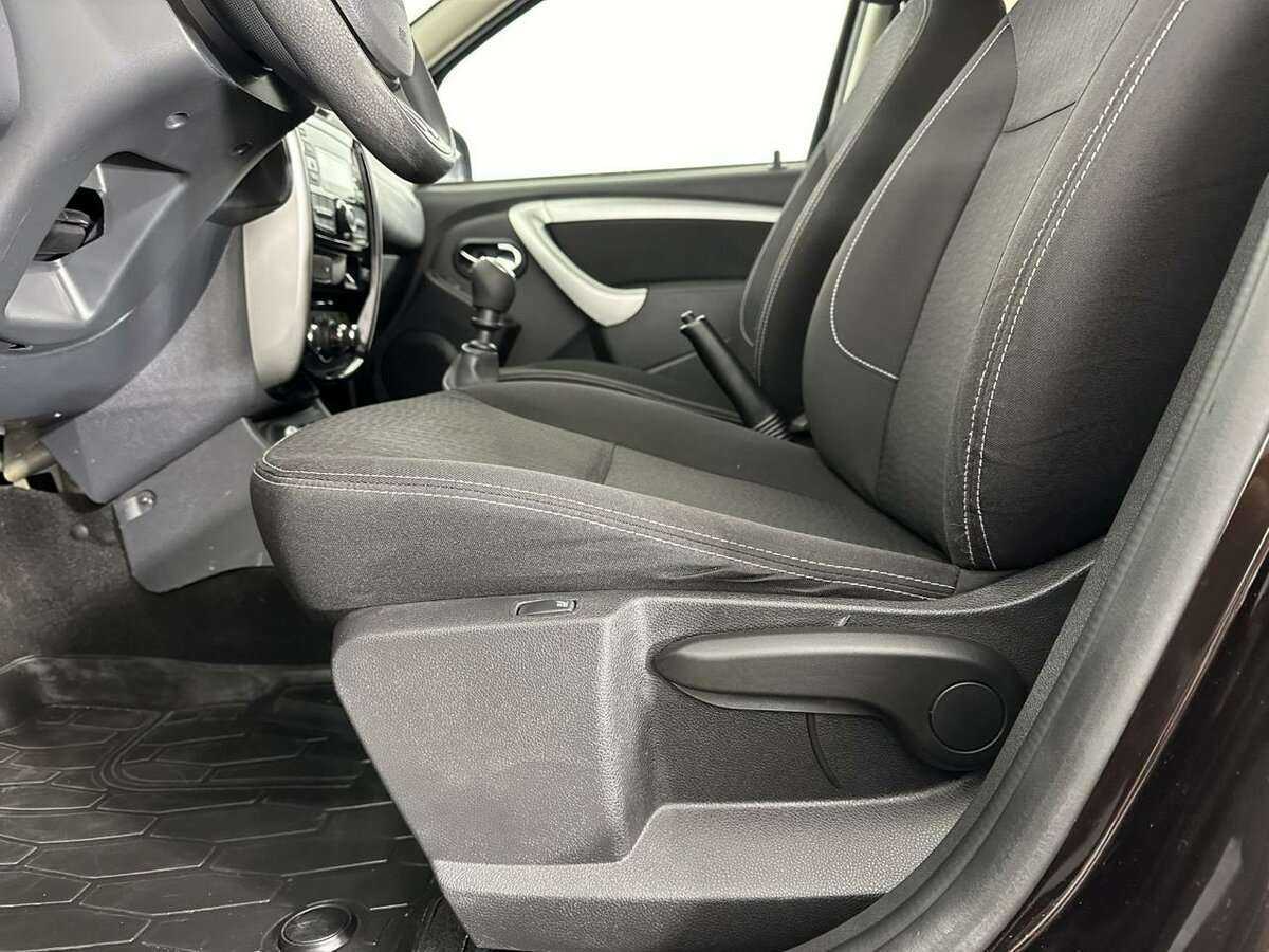 Nissan Terrano с пробегом — 2019 год. Фото: #8