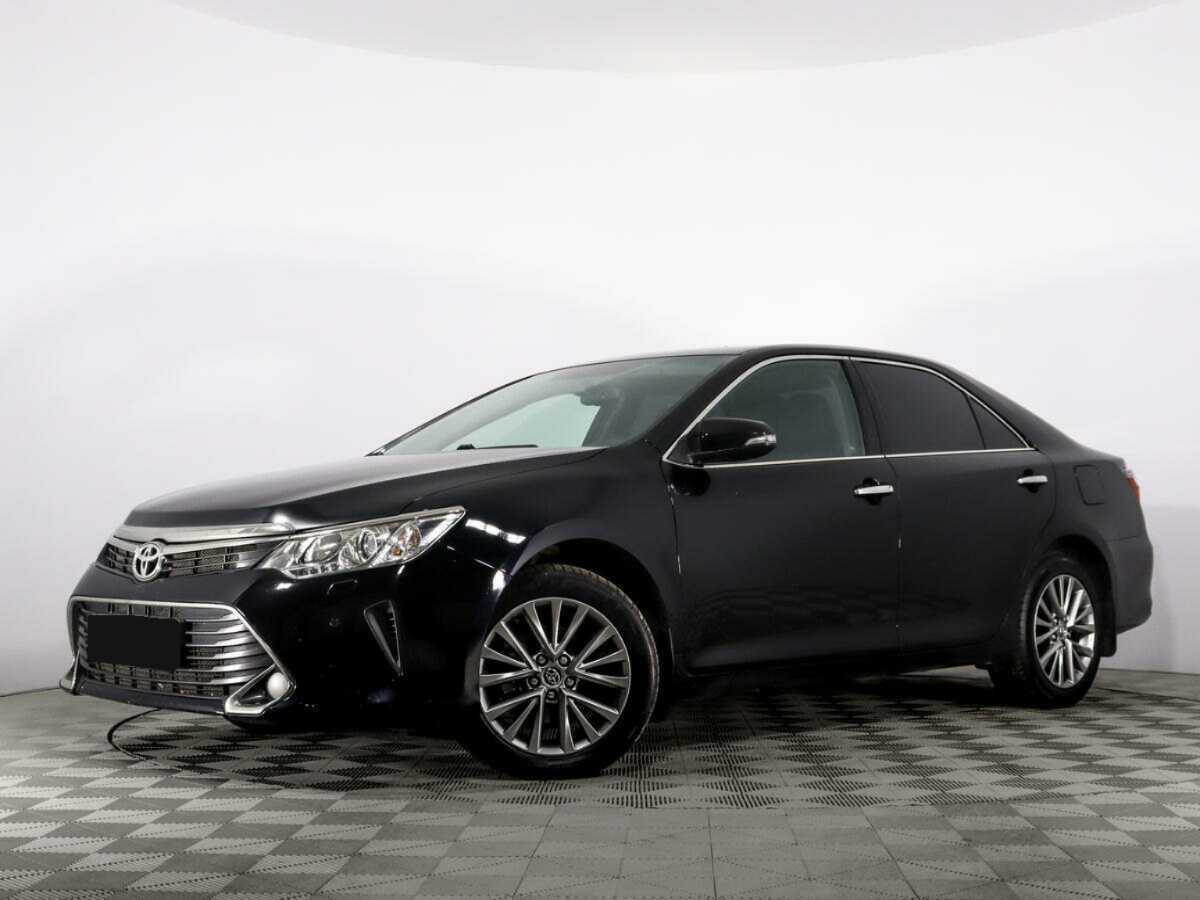 Toyota Camry с пробегом — 2016 год. Посмотреть фото