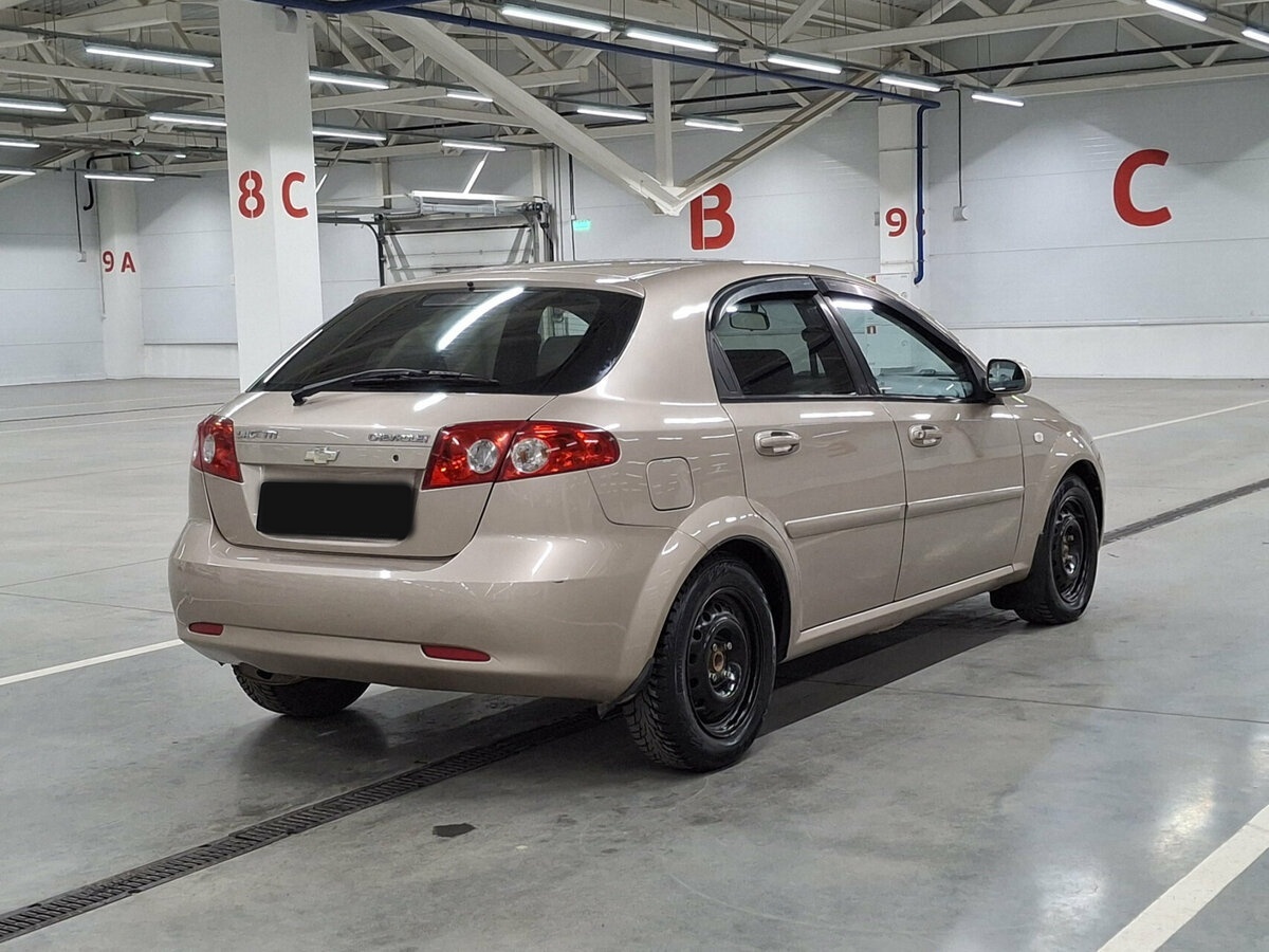 Chevrolet Lacetti с пробегом — 2007 год. Фото: #4