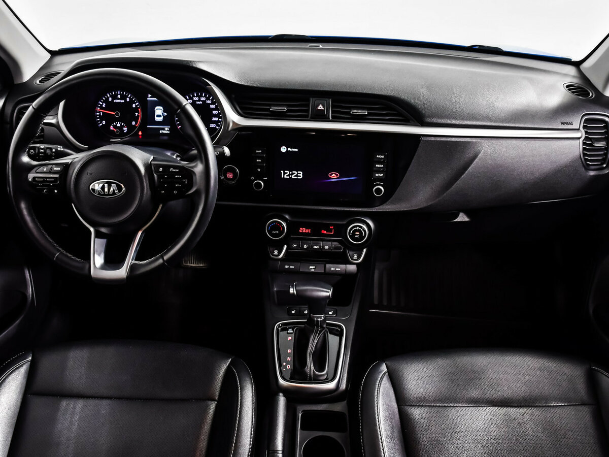 Kia Rio с пробегом — 2020 год. Фото: #11