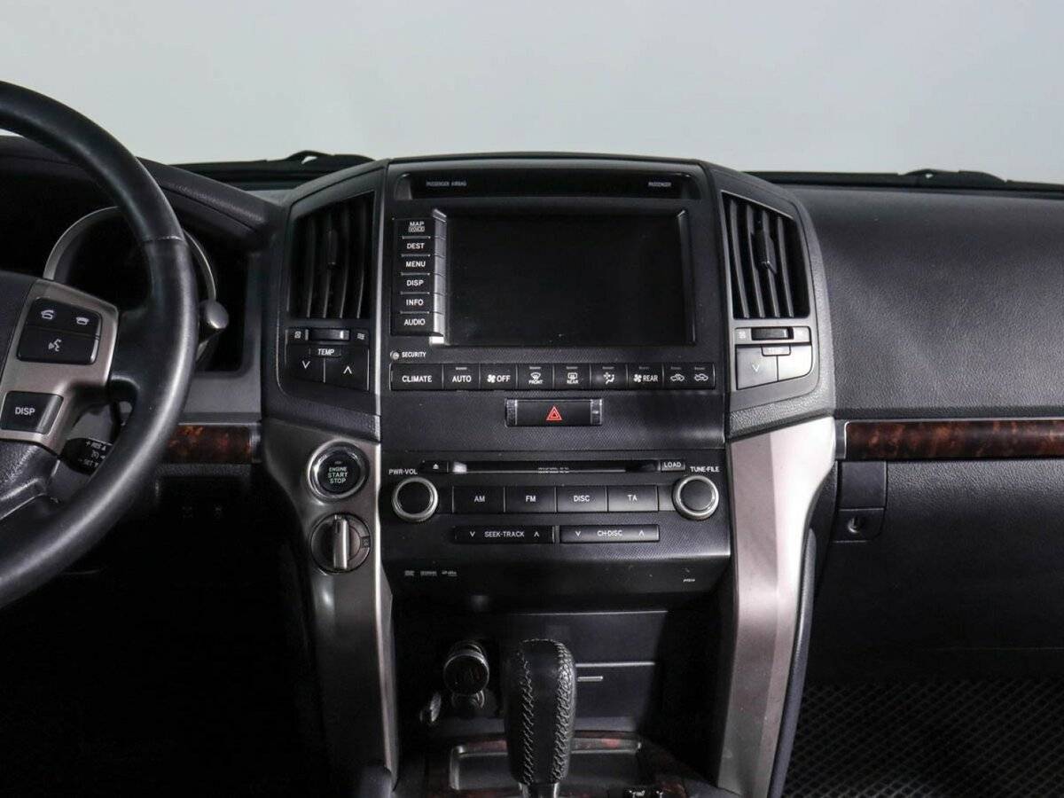 Toyota Land Cruiser с пробегом — 2008 год. Фото: #12