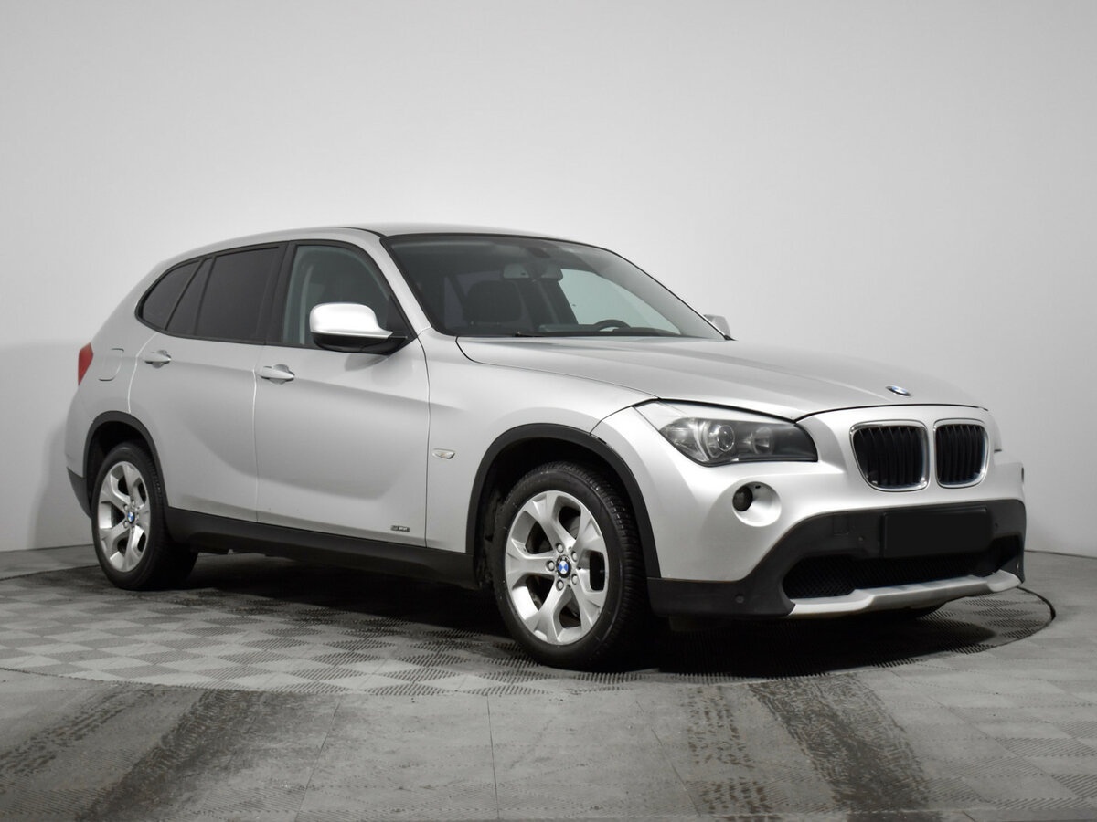 BMW X1 с пробегом — 2010 год. Фото: #2