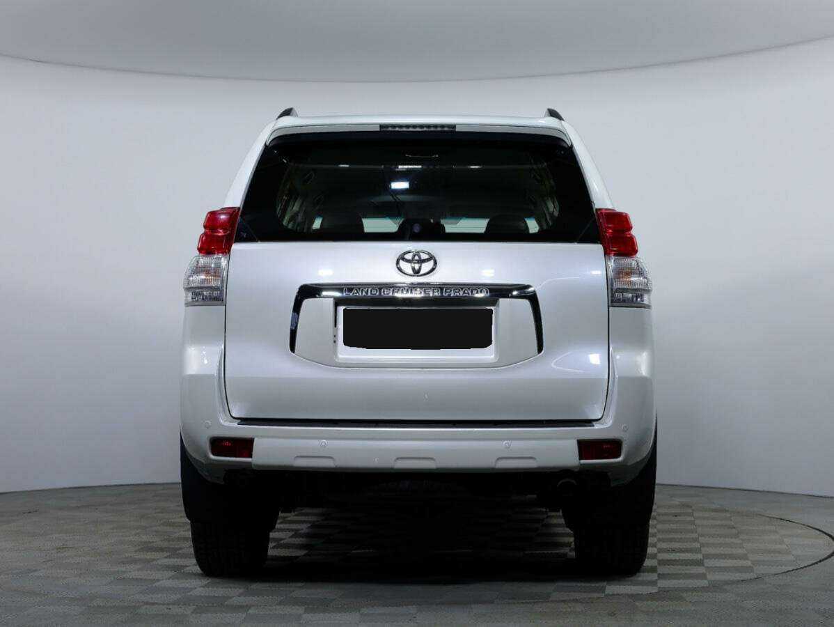 Toyota Land Cruiser Prado с пробегом — 2013 год. Фото: #4