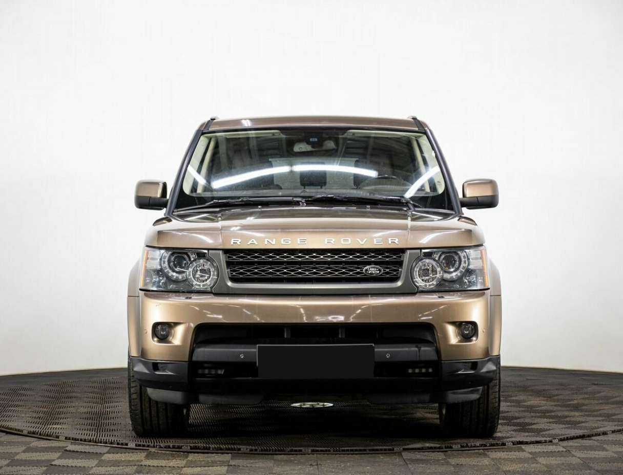 Land Rover Range Rover Sport с пробегом — 2010 год. Фото: #1