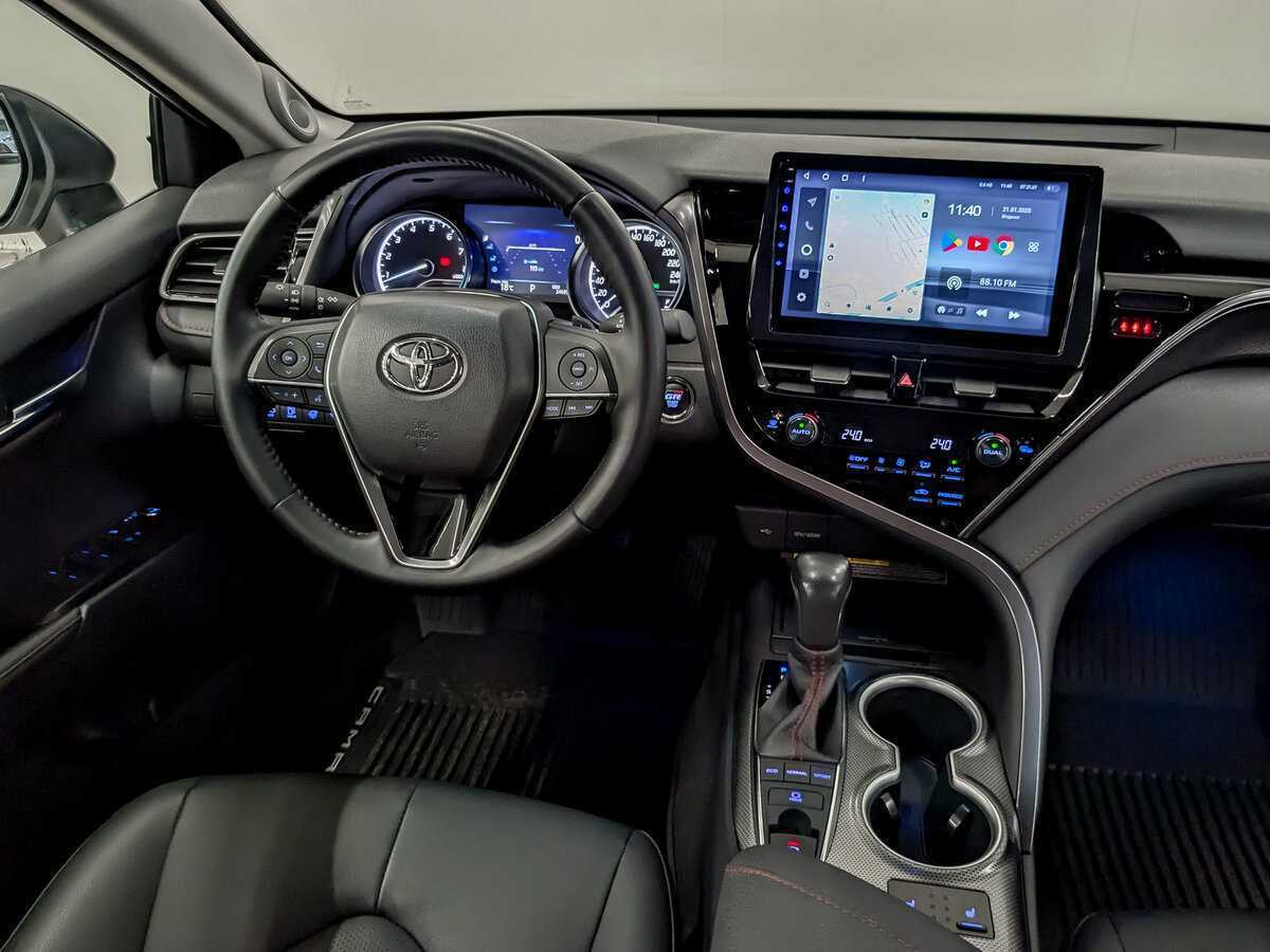 Toyota Camry с пробегом — 2022 год. Фото: #29