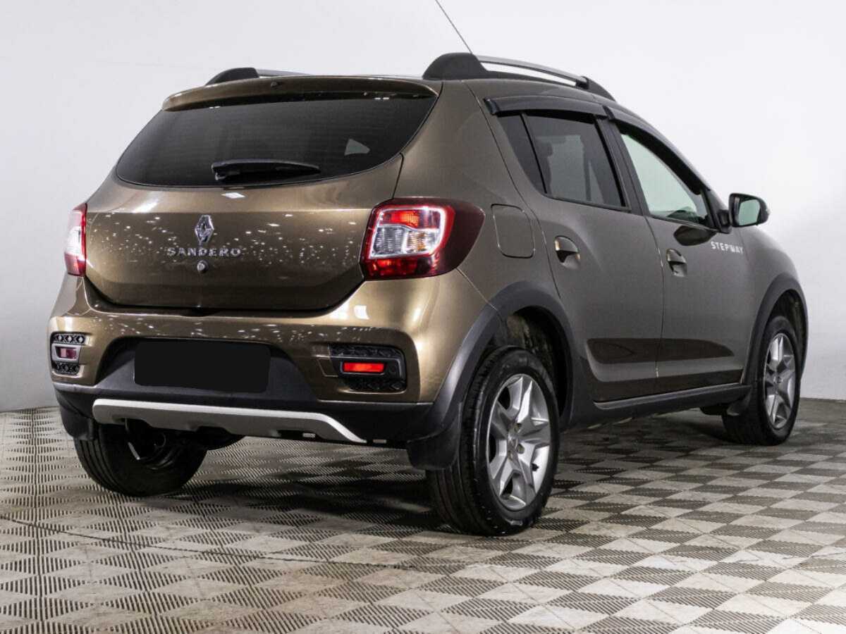 Renault Sandero с пробегом — 2019 год. Фото: #4