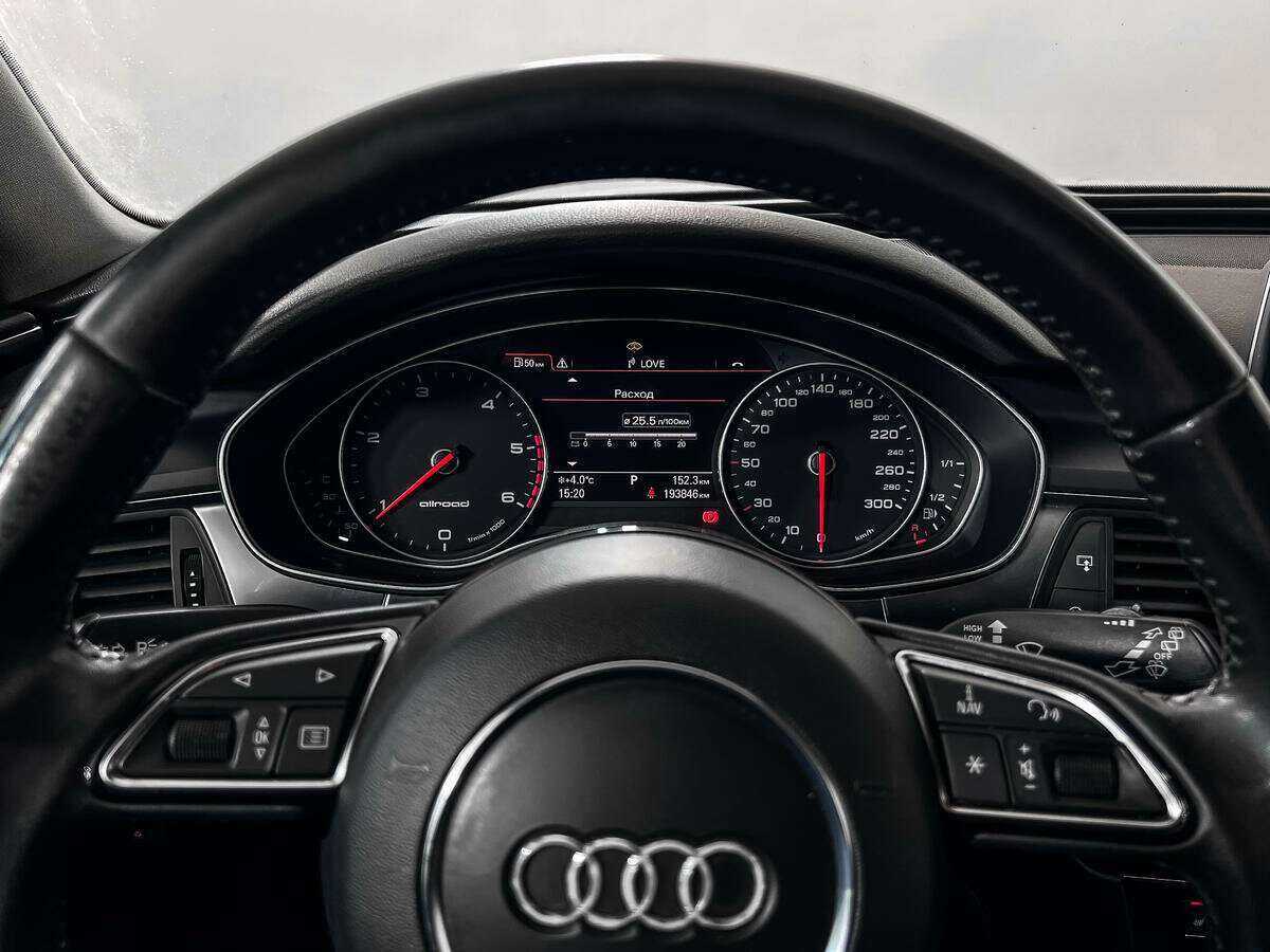 Audi A6 allroad с пробегом — 2013 год. Фото: #17