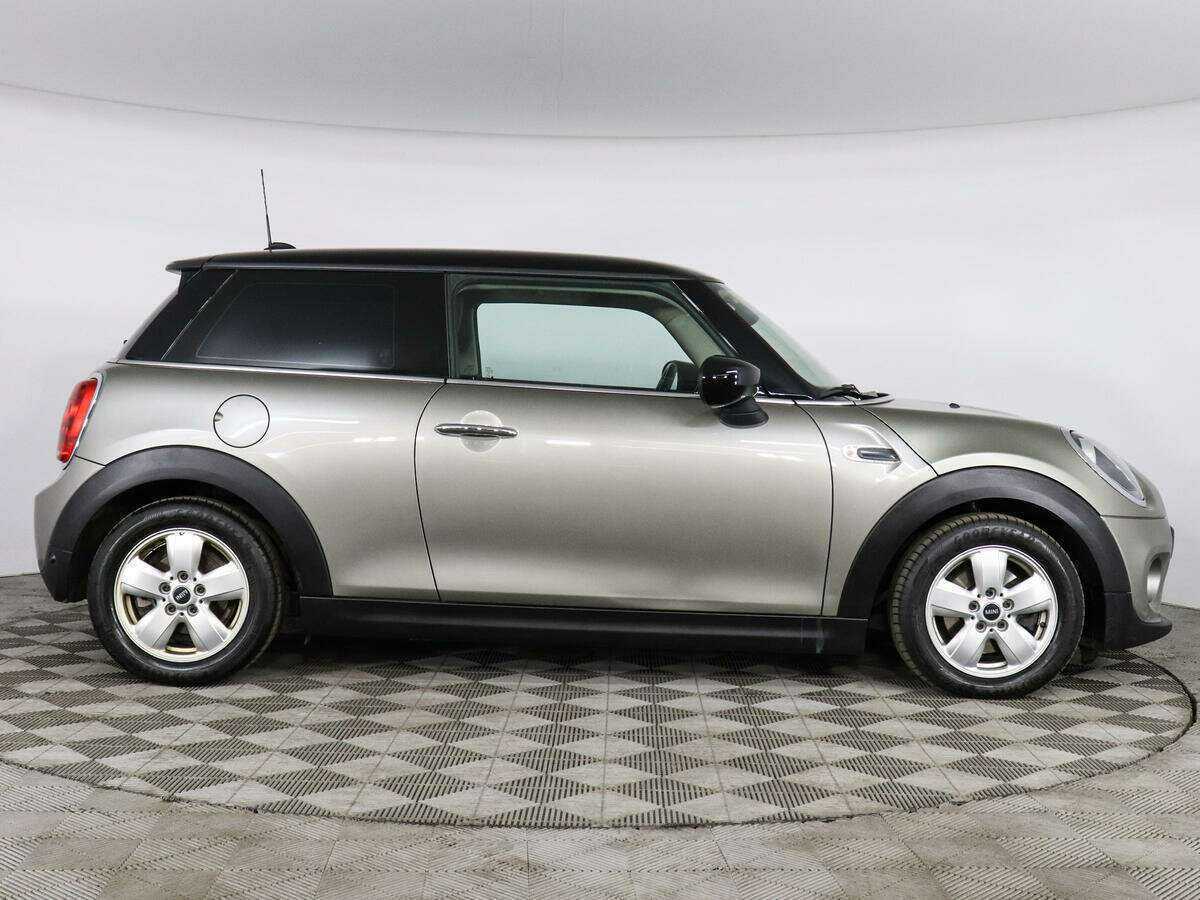 Mini Hatch с пробегом — 2020 год. Фото: #3