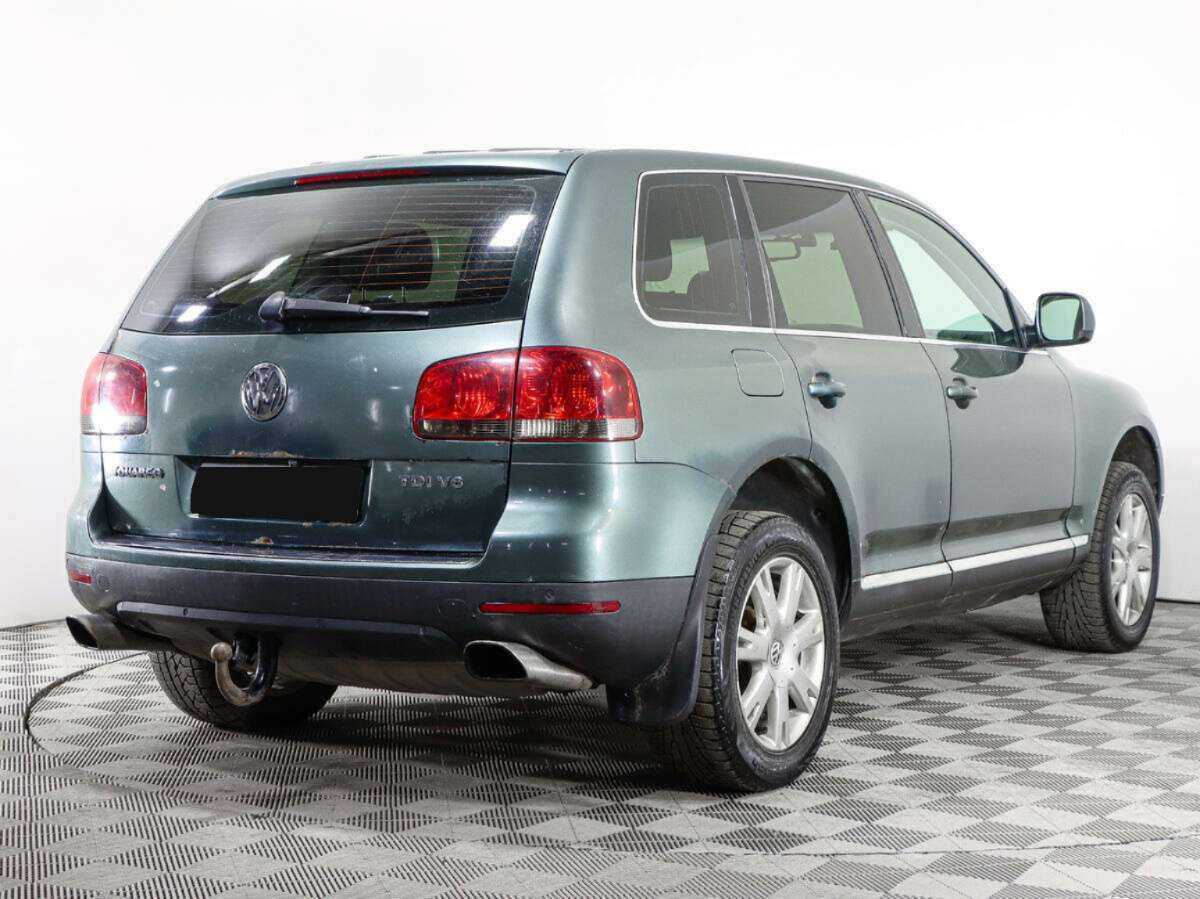 Volkswagen Touareg с пробегом — 2006 год. Фото: #3