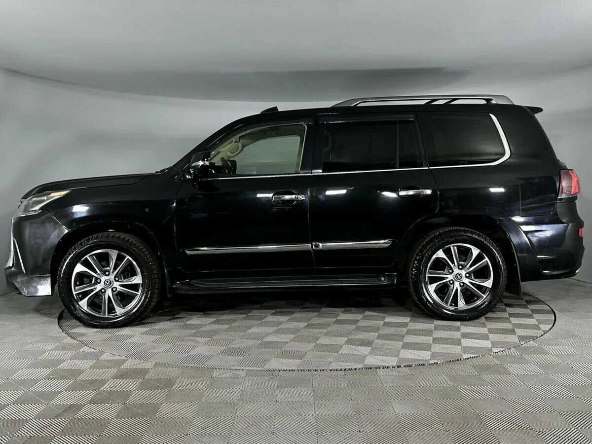 Lexus LX с пробегом — 2013 год. Фото: #5