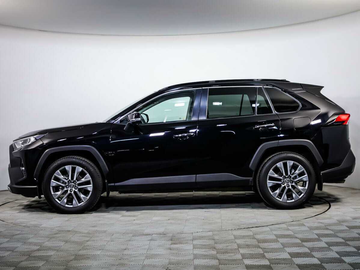 Toyota RAV4 с пробегом — 2021 год. Фото: #7