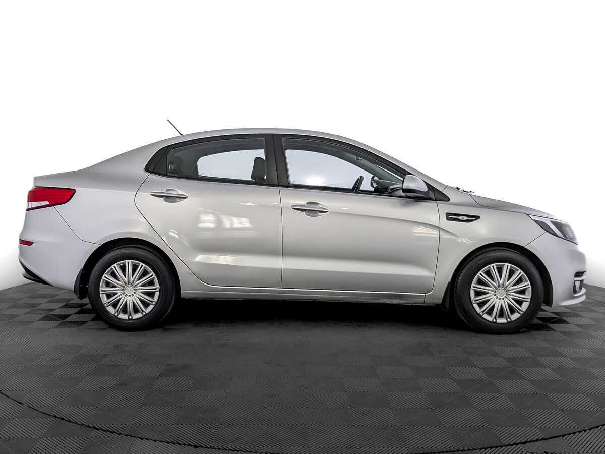 Kia Rio с пробегом — 2016 год. Фото: #3