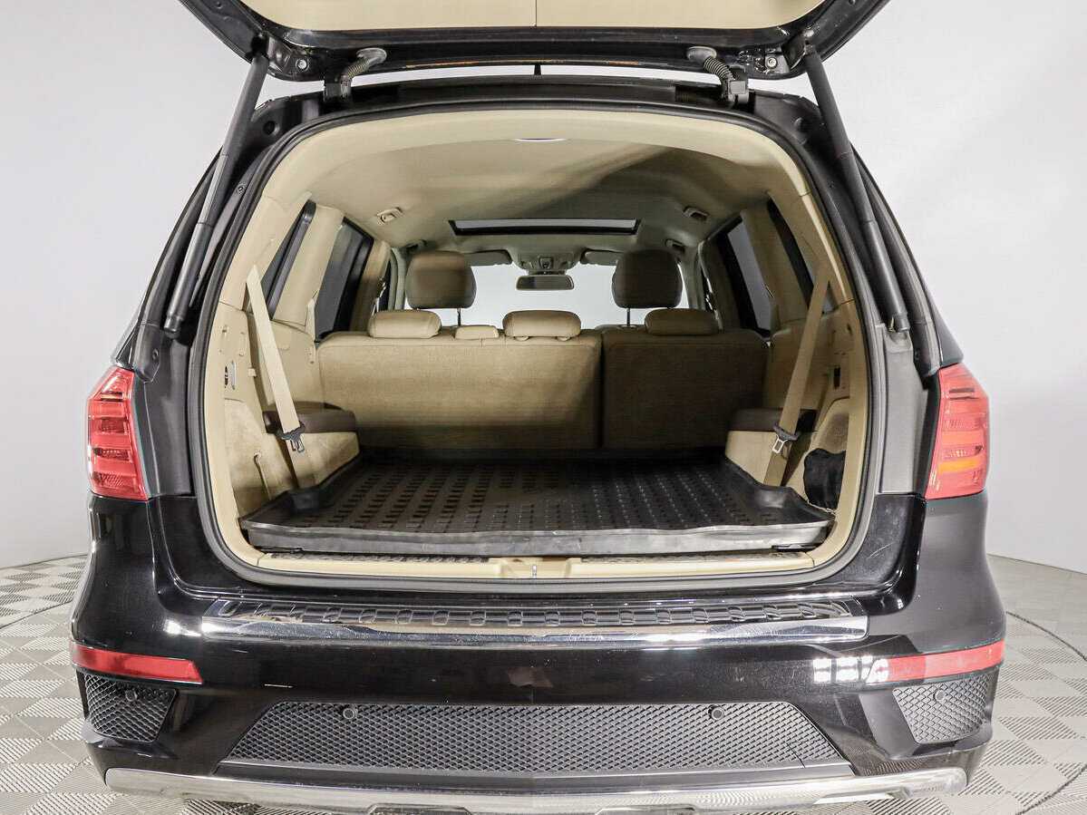 Mercedes-Benz GL-Класс с пробегом — 2013 год. Фото: #13