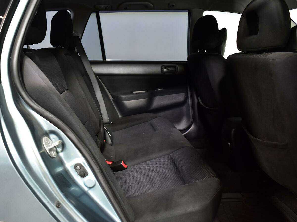 Mitsubishi Lancer с пробегом — 2006 год. Фото: #9
