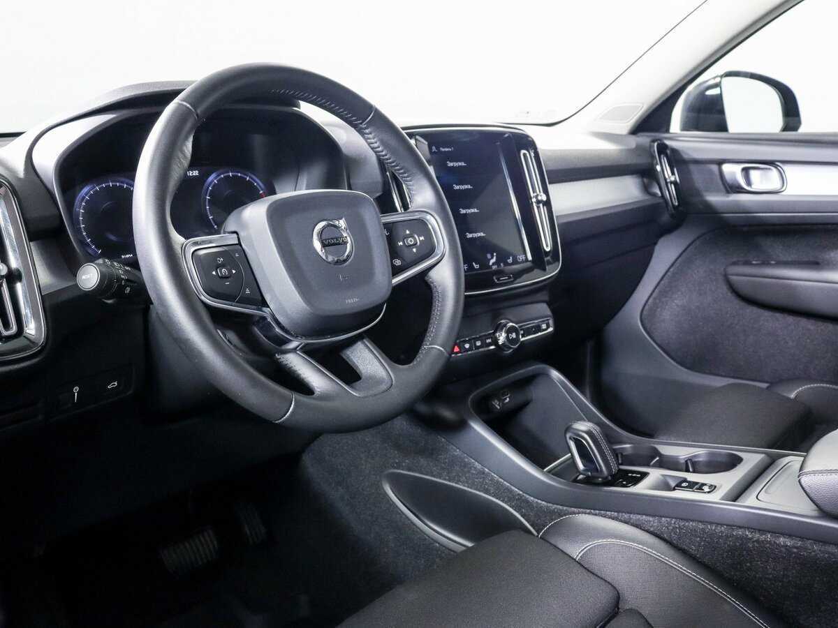 Volvo XC40 с пробегом — 2018 год. Фото: #10