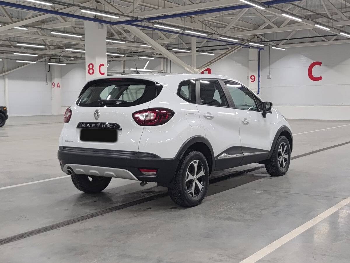 Renault Kaptur с пробегом — 2018 год. Фото: #4